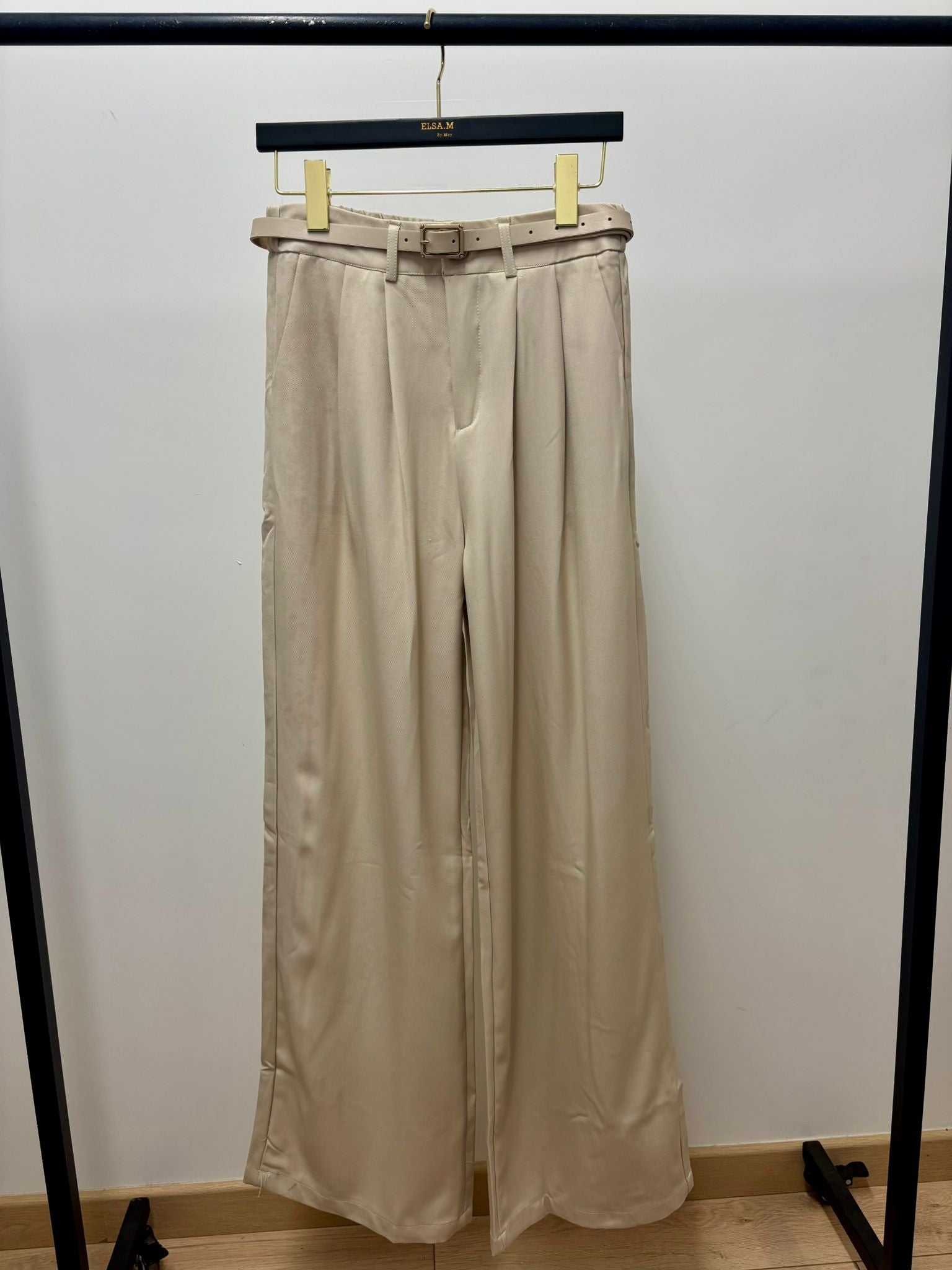 Le Pantalon 05940
