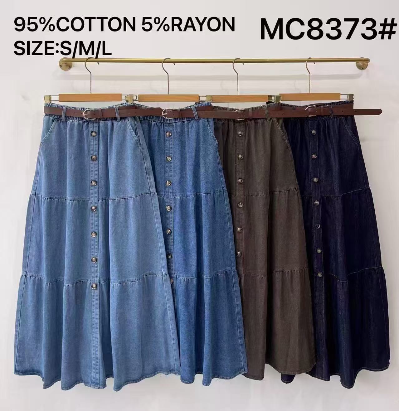 La Jupe MC8373